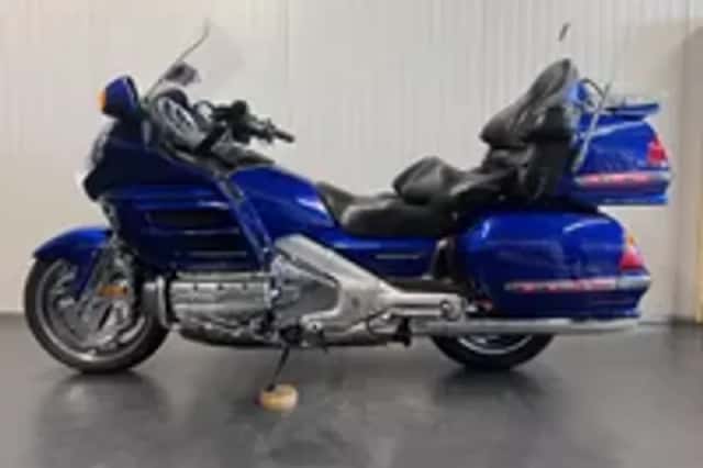 Honda GL 1800 ABS GOLDWING GL1800 (2002) thumbnail 3