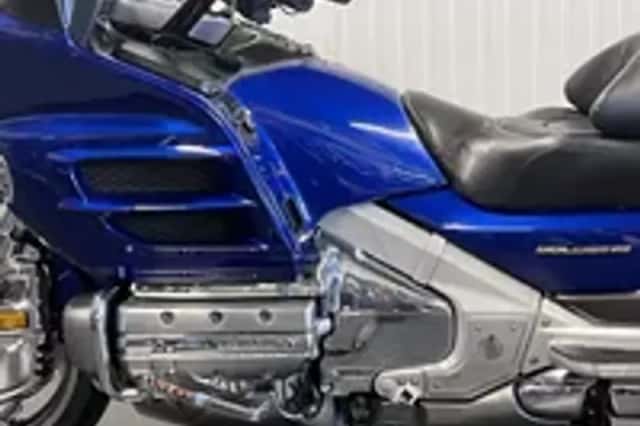 Honda GL 1800 ABS GOLDWING GL1800 (2002) thumbnail 6