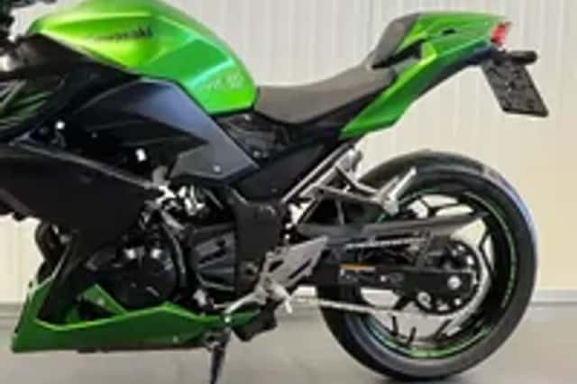 Kawasaki Z300 ABS PERFORMANCE Z300 (2017) thumbnail 5