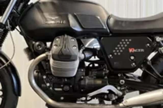 Moto Guzzi V7 (2012) thumbnail 6