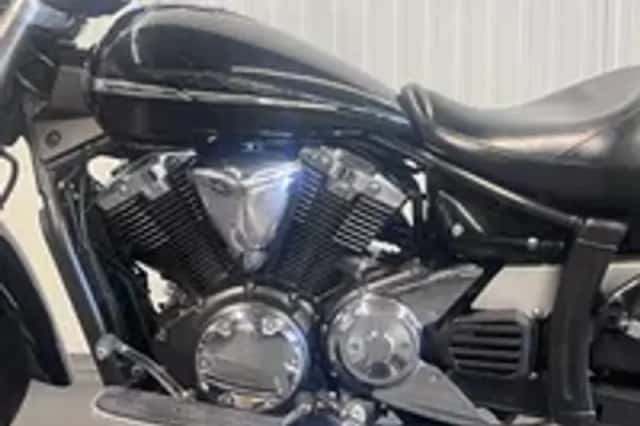 Yamaha XVS 1300 MIDNIGHT STAR (2009) thumbnail 6