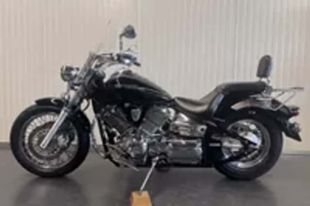 Yamaha XVS 1100 Dragstar (2002) thumbnail 3