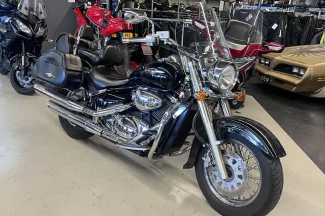 Suzuki Intruder C 800 C800 (2008) thumbnail 1