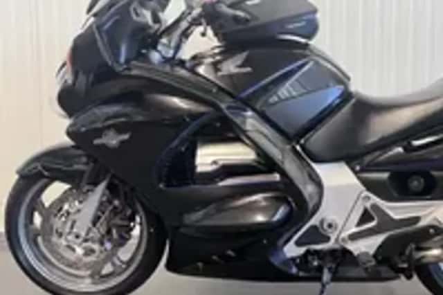 Honda ST 1300 PAN European (2010) thumbnail 4