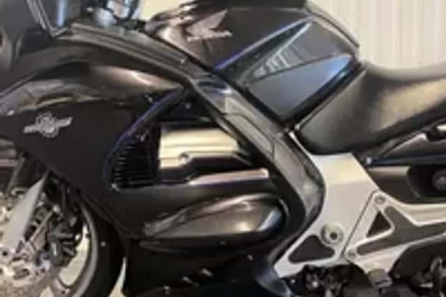 Honda ST 1300 PAN European (2010) thumbnail 6