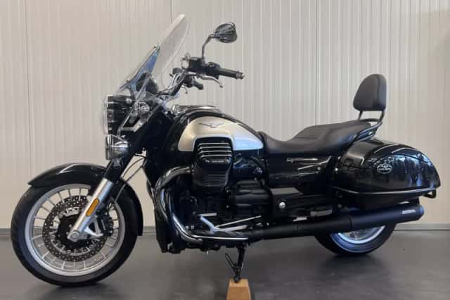 Moto Guzzi California 1400 TOURING (2018) thumbnail 2