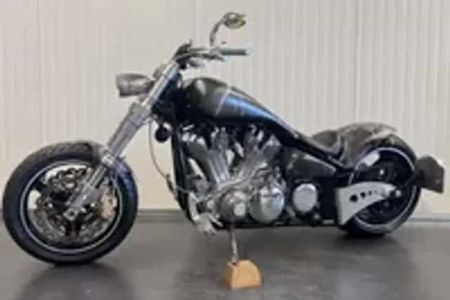 Yamaha XV 1600 CHOPPER (1999) thumbnail 2