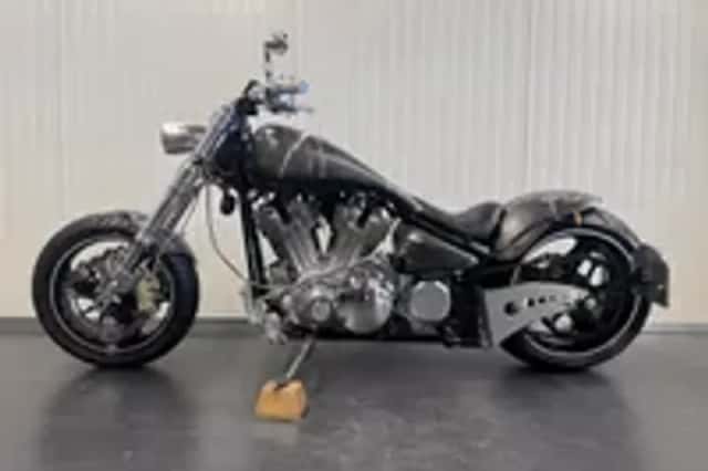 Yamaha XV 1600 CHOPPER (1999) thumbnail 3