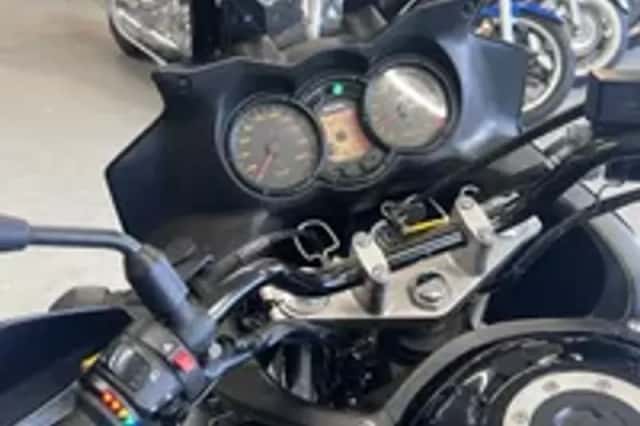 Suzuki V-Strom (2010) thumbnail 2