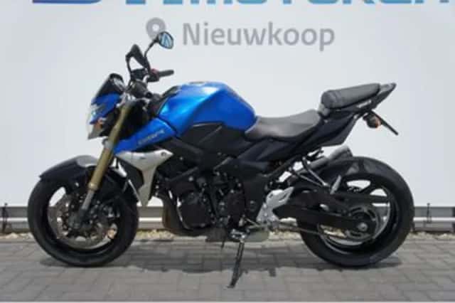 Suzuki GSR750 (2012) thumbnail 2