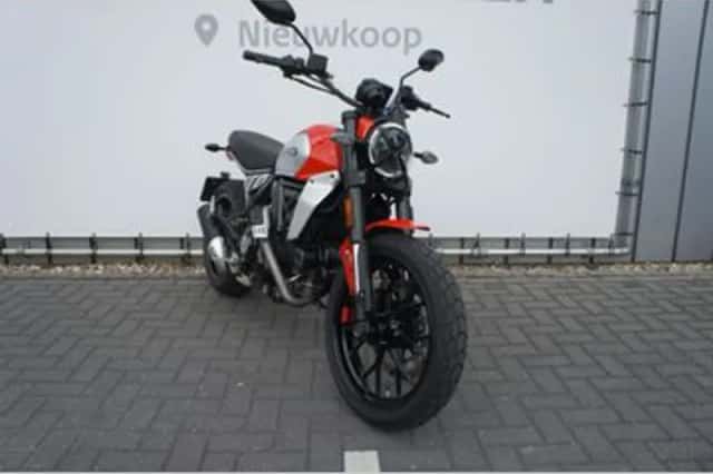 Ducati Scrambler Icon (2023) thumbnail 6