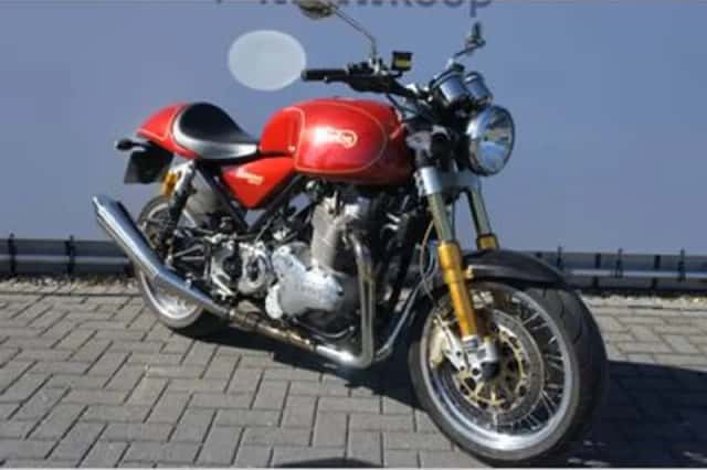Norton Commando 961 (2011) thumbnail 5