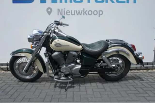 Honda VT 750C2 Shadow (1998) thumbnail 2