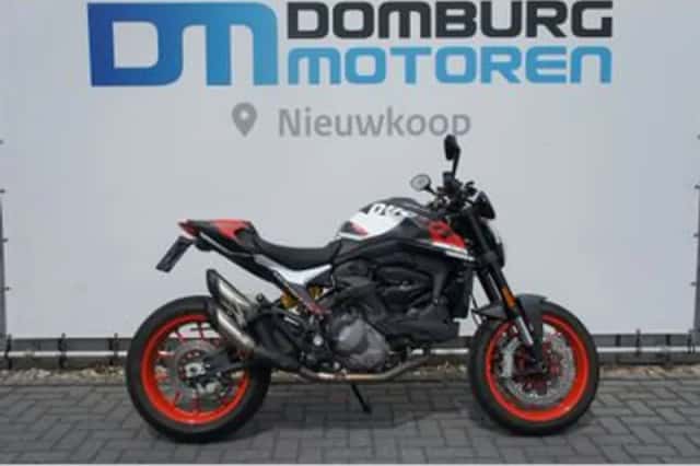 Ducati Monster 937 (2022) thumbnail 1