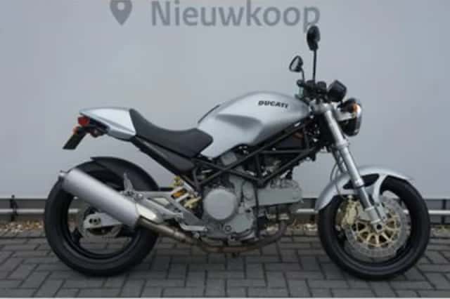 Ducati M 620 I.e (2004) thumbnail 4