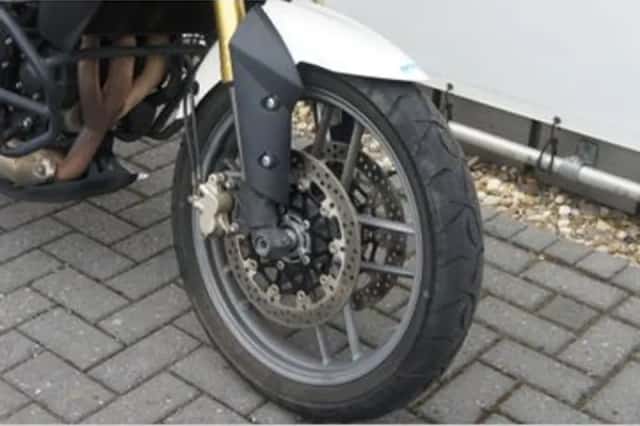 Triumph Tiger 800 (2013) thumbnail 5