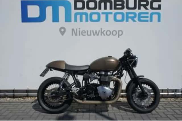 Triumph Thruxton 900 (2013) thumbnail 1