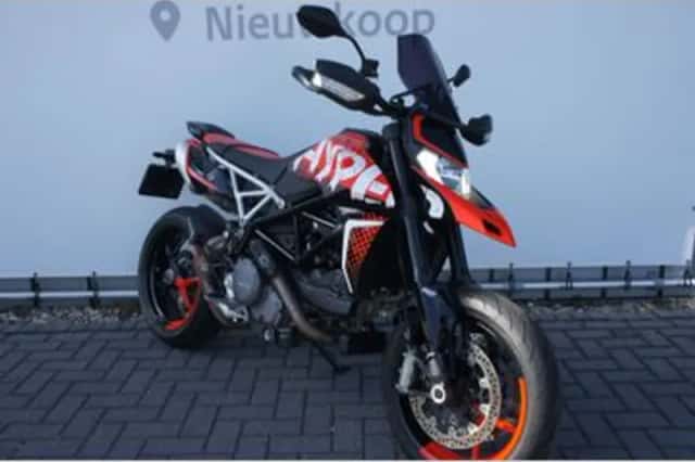 Ducati Hypermotard 950 RVE (2023) thumbnail 4