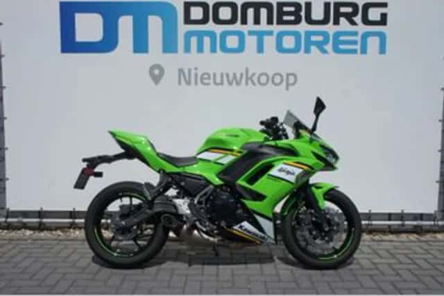 Kawasaki Ninja 650 (2025) thumbnail 1