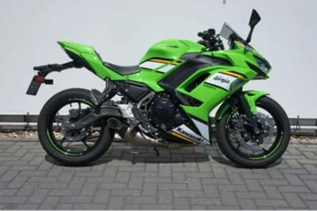Kawasaki Ninja 650 (2025) thumbnail 4