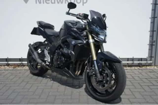 Suzuki GSR750 (2012) thumbnail 5