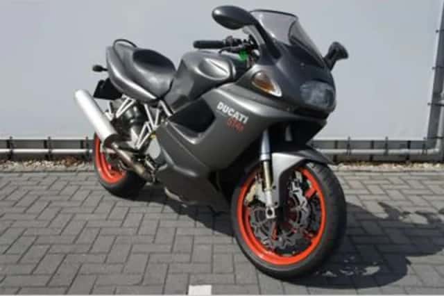 Ducati ST 4S (2002) thumbnail 4