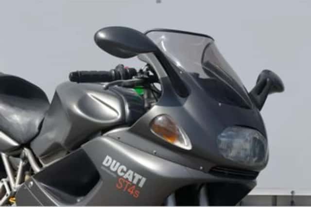 Ducati ST 4S (2002) thumbnail 5