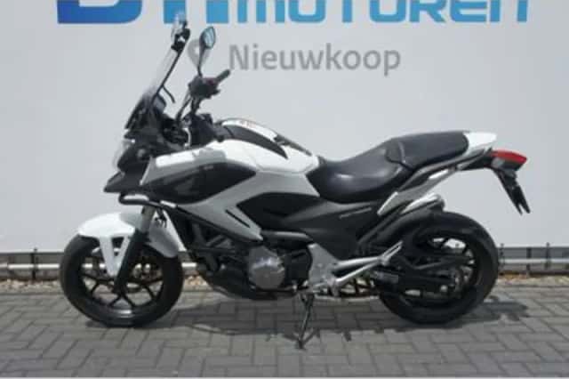 Honda NC700X (2012) thumbnail 2