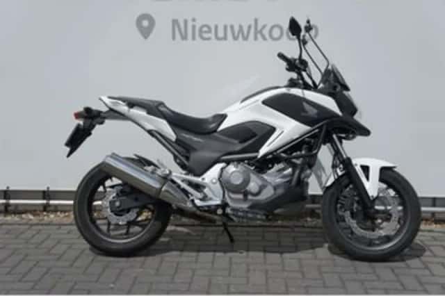 Honda NC700X (2012) thumbnail 3