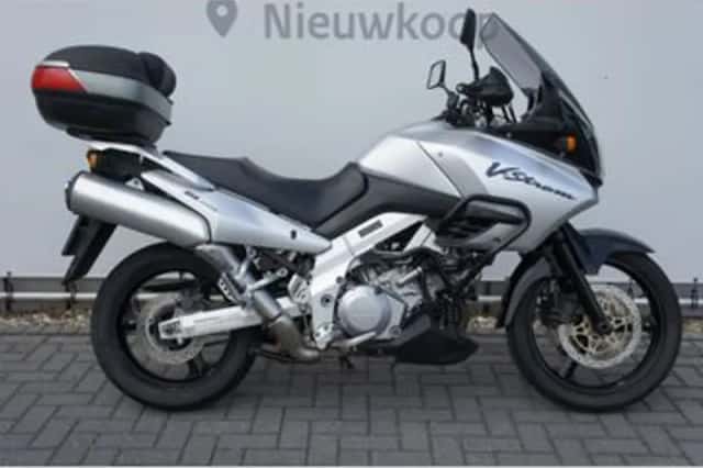 Suzuki V-Strom (2004) thumbnail 3