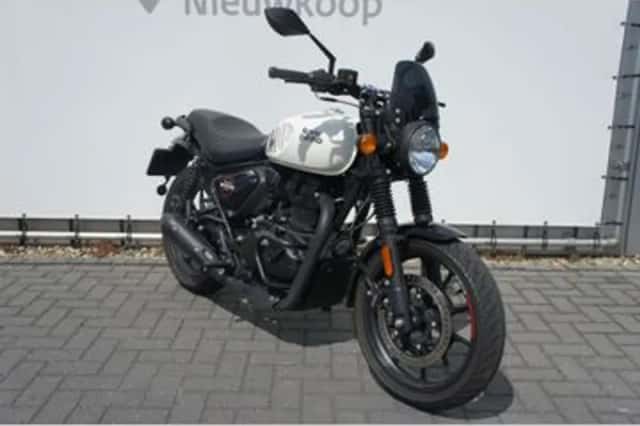 Royal Enfield Hntr 350 (2024) thumbnail 3