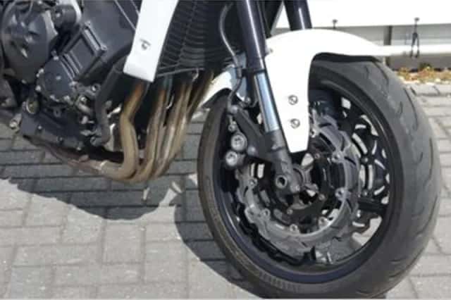 Yamaha FZ 1 Fazer (2006) thumbnail 5