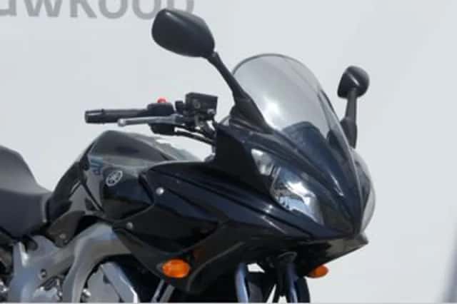 Yamaha FZ 6N (2006) thumbnail 4
