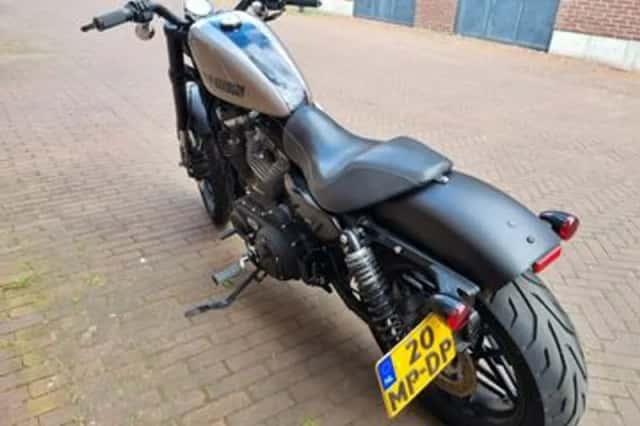 Harley-Davidson Sportster Roadster XL 1200 CX (2016) thumbnail 5