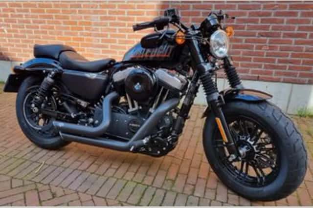 Harley-Davidson Sportster Forty-eight XL 1200 X (2018) thumbnail 2