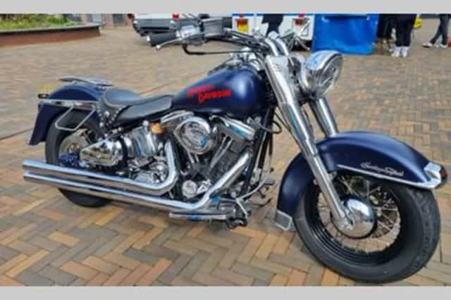 Harley-Davidson Heritage Softail Flst (1989) thumbnail 4