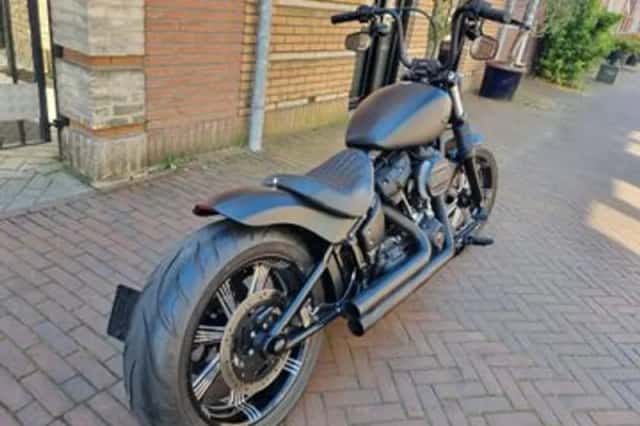 Harley-Davidson Street BOB M8 Geheel verbouwd! (2018) thumbnail 2