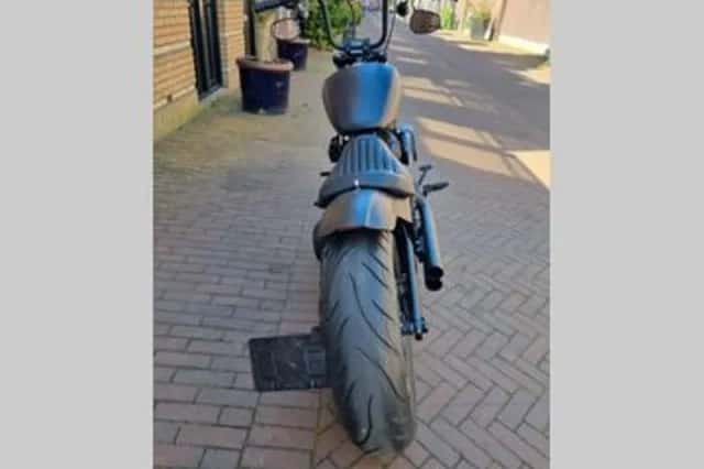 Harley-Davidson Street BOB M8 Geheel verbouwd! (2018) thumbnail 4