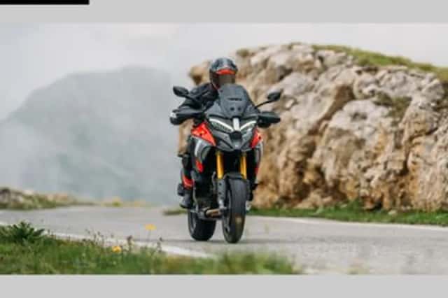 DUCATI Multistrada V4S Pikes Peak (2026) thumbnail 2