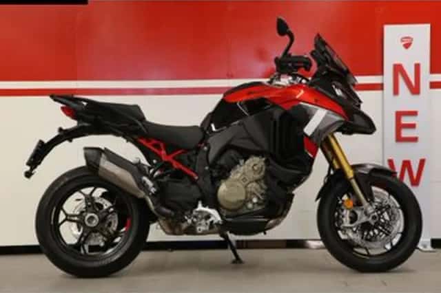 DUCATI Multistrada V4S Pikes Peak (2026) thumbnail 4