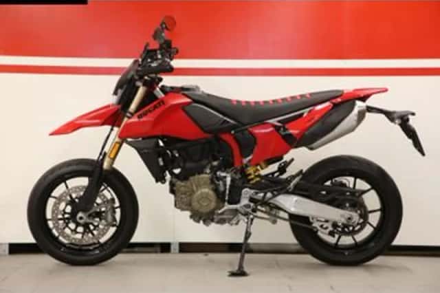 Ducati Hypermotard 698 Mono (2024) thumbnail 4