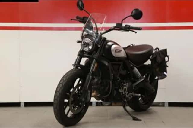 DUCATI SCRAMBLER ICON Dark (2020) thumbnail 3