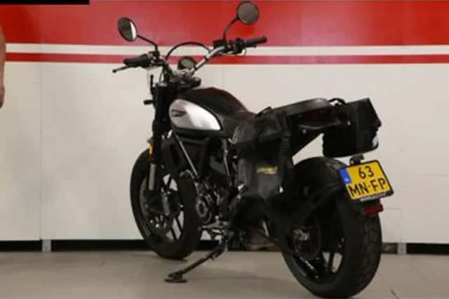 DUCATI SCRAMBLER ICON Dark (2020) thumbnail 5