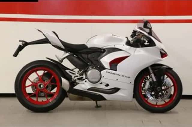 DUCATI PANIGALE V2 (2020) thumbnail 1