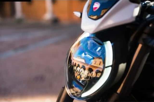 DUCATI MONSTER V2 (2026) thumbnail 3