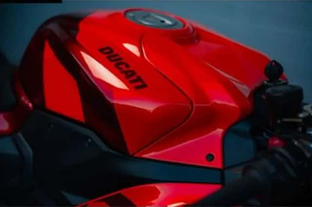DUCATI PANIGALE V2 S MM93 LIMITED EDITION (2026) thumbnail 4