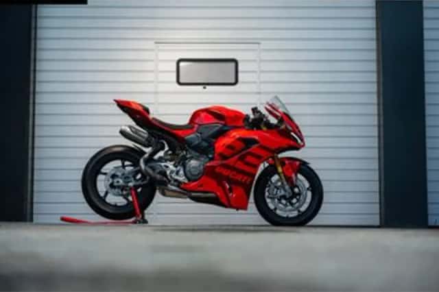 DUCATI PANIGALE V2 S MM93 LIMITED EDITION (2026) thumbnail 5