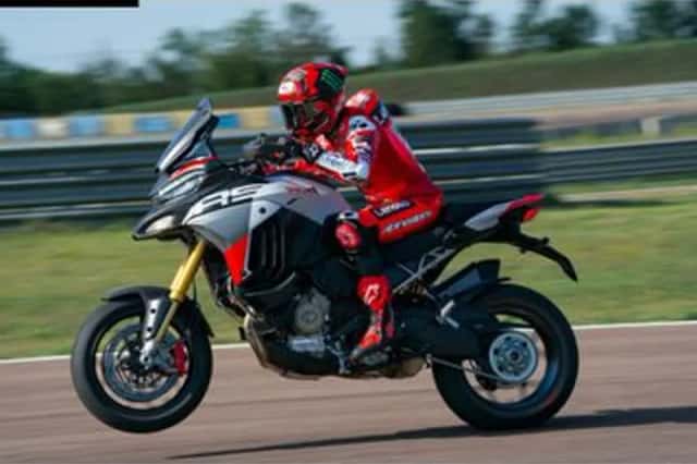 DUCATI MULTISTRADA V4 RS (2026) thumbnail 5