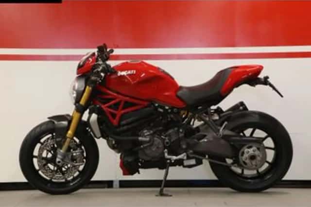 DUCATI MONSTER 1200 S (2017) thumbnail 4