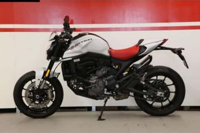 DUCATI MONSTER / MONSTER + / MONSTER SP (2023) thumbnail 4